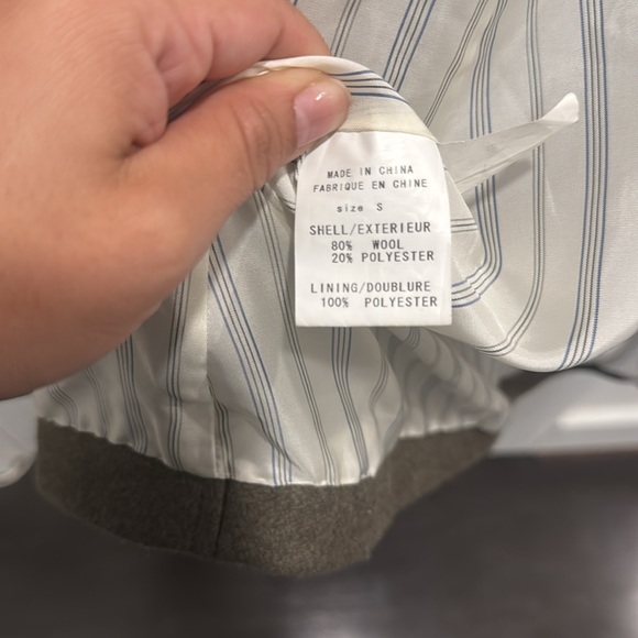 Gryphon green coat with gold stud embellishment. - Picture 9 of 9